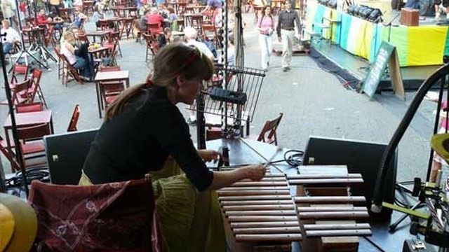 Arthur Ebeling en Fay Lovsky live optreden