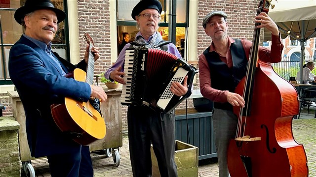 Cafe Bellevue akoestische achtergrondmuziek Cafe Bellevue akoestische achtergrondmuziek