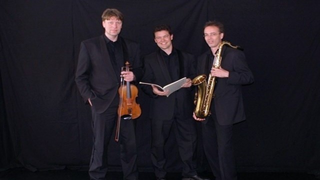 Het Piano Salontrio officieel boeken als Sfeervolle pianomuziek Het Piano Salontrio officieel boeken als Sfeervolle pianomuziek