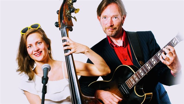 Duo Fris rondlopende muzikanten Duo Fris rondlopende muzikanten