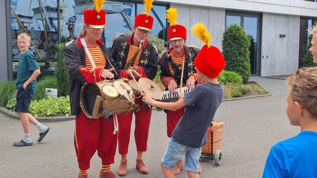 De Fanfare Band zanger of zangeres De Fanfare Band zanger of zangeres