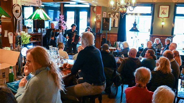 Brogans Bar ierse folk muziek Brogans Bar ierse folk muziek