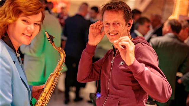 De Mobiele DJ muziek voor een vrijwilligersavond De Mobiele DJ muziek voor een vrijwilligersavond