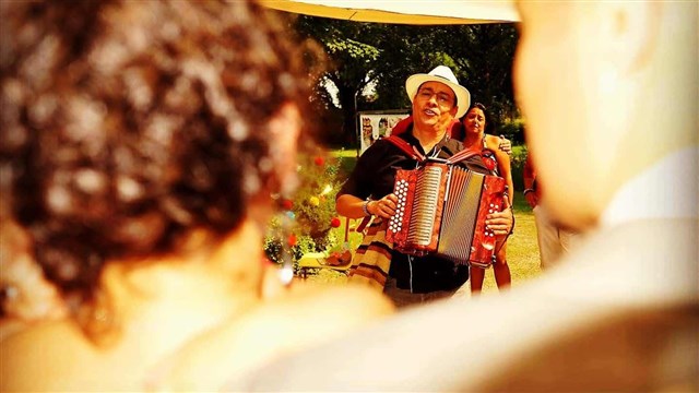 Latin Accordeonist Osorio officieel boeken als Cumbia salsa latin classics Latin Accordeonist Osorio officieel boeken als Cumbia salsa latin classics