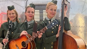 Jennys Darlings - Zalencentrum De Hoendrik Herveld voor feest, bruiloft en evenement